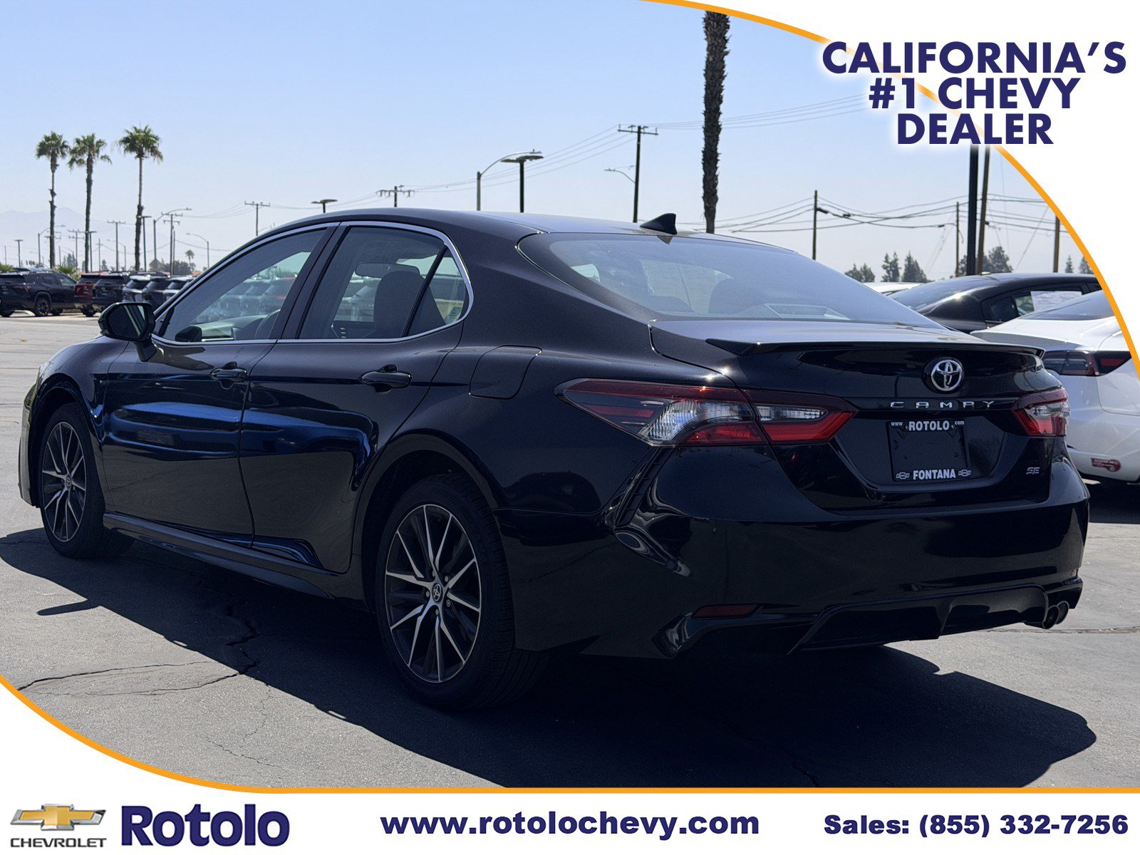 Used 2024 Toyota Camry SE FWD image 4