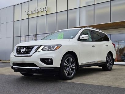 Used 2020 Nissan Pathfinder Platinum