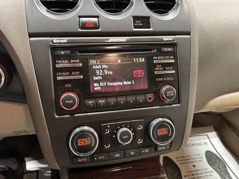 Used 2012 Nissan Altima 2.5 SL w/ 2.5SL Pkg FWD image 16
