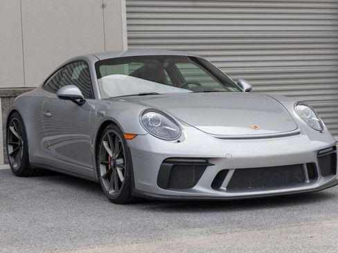 Used 2018 Porsche 911 GT3 RWD image 31