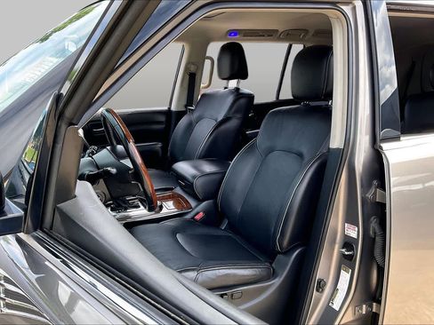 Used 2019 INFINITI QX80 Luxe AWD/4WD image 8