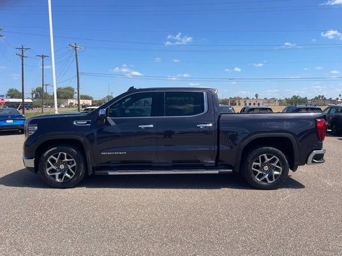 Used 2024 GMC Sierra 1500 SLT RWD image 4