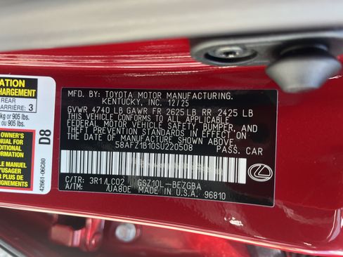 Used 2025 Lexus ES 350 Ultra Luxury FWD image 9