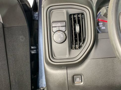 Used 2021 Chevrolet Silverado 1500 Custom RWD image 15