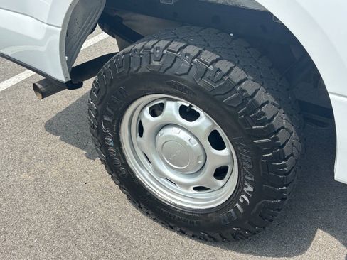 Used 2017 Ford F150 XL w/ XL Power Equipment Group AWD/4WD image 16