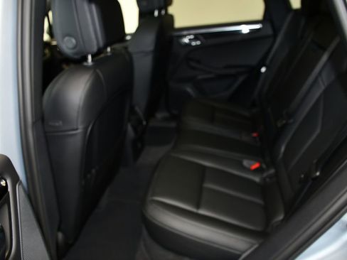 New 2026 Porsche Macan AWD/4WD image 21