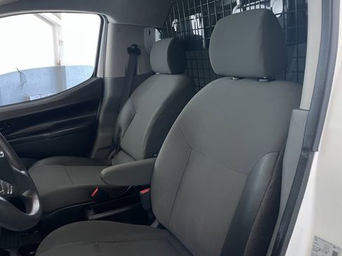 Used 2021 Nissan NV200 SV image 17