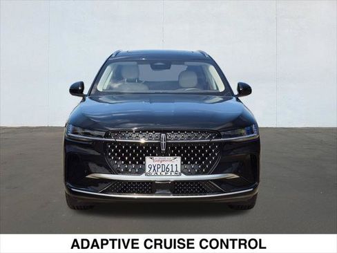 Used 2026 Lincoln Nautilus Black Label AWD/4WD image 2