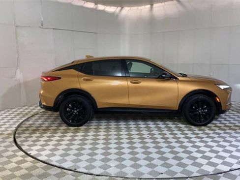 Used 2024 Buick Envista Sport Touring w/ Convenience I Package image 9