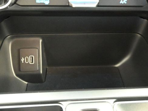 Used 2025 Ford F150 XLT w/ Equipment Group 301A Standard image 34