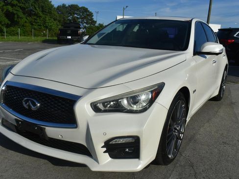 Used 2017 INFINITI Q50 Red Sport 400 AWD/4WD image 2