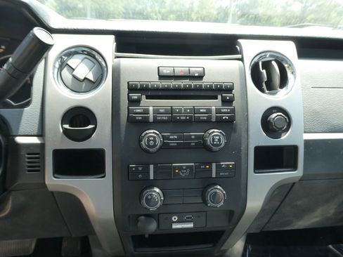 Used 2014 Ford F150 XLT RWD image 19