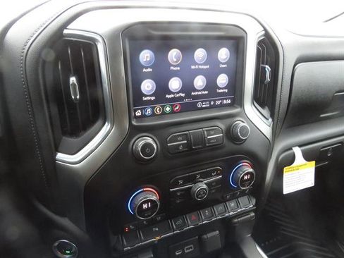 Used 2021 Chevrolet Silverado 1500 LTZ image 24