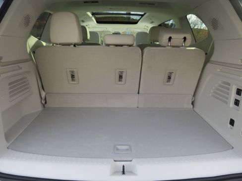 New 2026 Buick Enclave Avenir w/ Super Cruise Package image 8