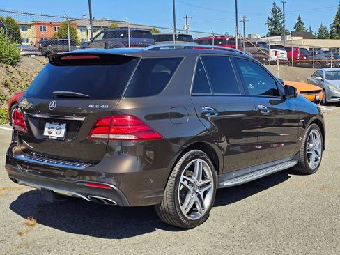 Used 2017 Mercedes-Benz GLE 43 AMG 4MATIC image 7