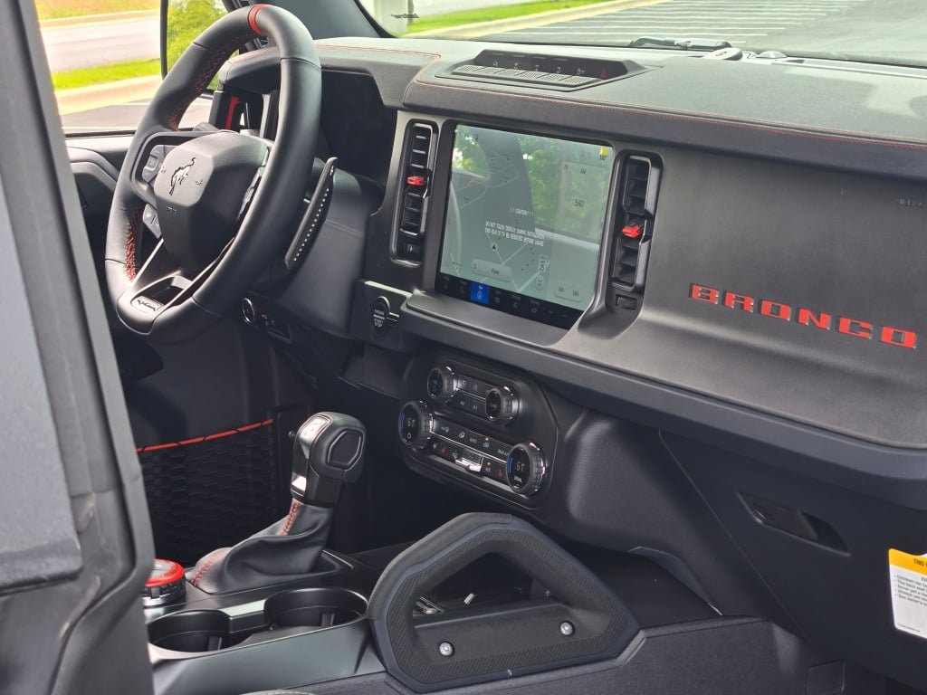 New 2026 Ford Bronco Raptor AWD/4WD image 8