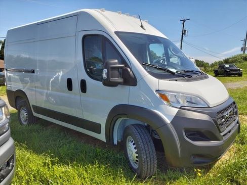 New 2024 RAM ProMaster 1500 w/ Cold Weather Group image 3
