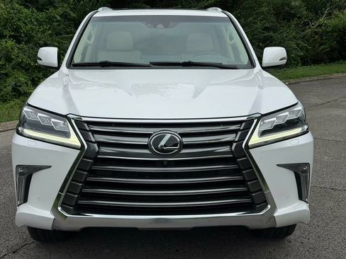 Used 2018 Lexus LX 570 4WD image 10
