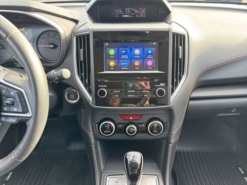 Used 2021 Subaru Crosstrek 2.0i Premium w/ Moonroof Package AWD/4WD image 13