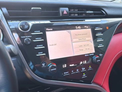 Used 2020 Toyota Camry XSE w/ Navigation Package image 14