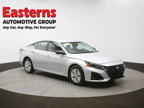 Used 2024 Nissan Altima 2.5 S image 48