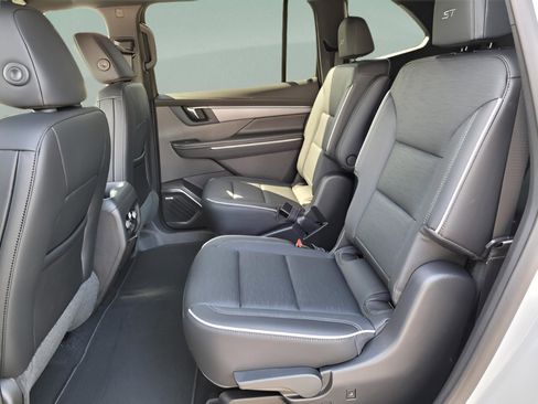 New 2025 Buick Enclave Sport Touring w/ Power Package image 30