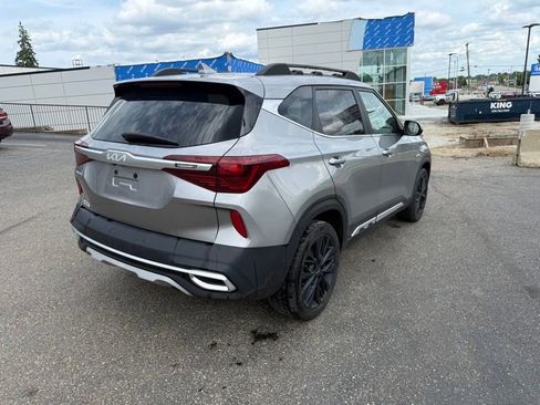 Certified 2022 Kia Seltos Nightfall Edition AWD/4WD image 8