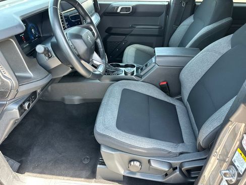 Used 2025 Ford Bronco Big Bend AWD/4WD image 9