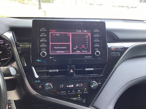 Used 2024 Toyota Camry SE FWD image 14