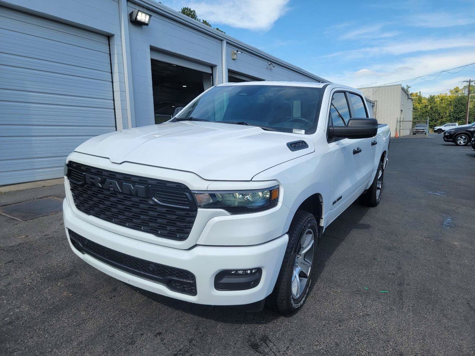 Used 2026 RAM 1500 Express RWD image 1