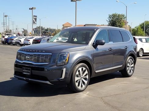 Used 2020 Kia Telluride EX w/ EX Premium Package FWD image 9