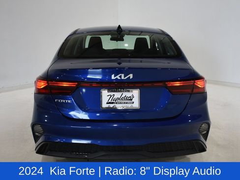 Used 2024 Kia Forte LXS FWD image 5