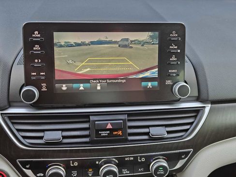 Used 2019 Honda Accord EX-L image 17