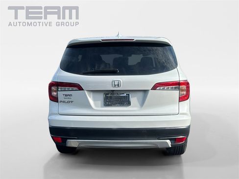 Used 2021 Honda Pilot EX image 6