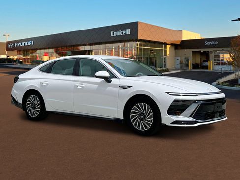 Certified 2025 Hyundai Sonata SEL image 10