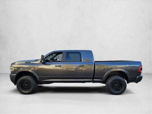 Used 2020 RAM 3500 Laramie w/ Night Edition image 8