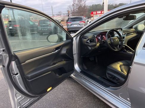 Used 2024 Toyota Camry XSE image 4