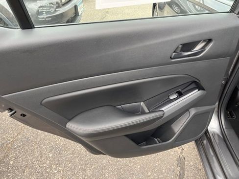 Used 2023 Nissan Altima 2.5 SV image 14