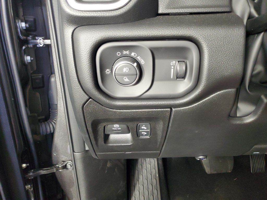 Used 2026 RAM 1500 Big Horn w/ Night Edition AWD/4WD image 26