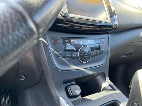 Used 2019 Nissan Sentra SV FWD image 34