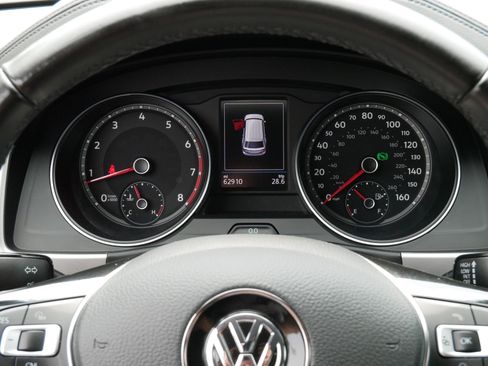Used 2018 Volkswagen Atlas SE FWD image 21