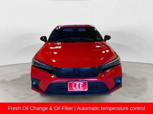 Used 2023 Honda Civic Sport image 3