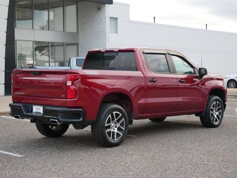 Used 2020 Chevrolet Silverado 1500 LT Trail Boss AWD/4WD image 3