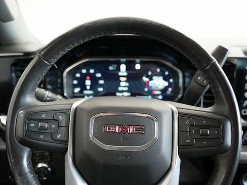 Used 2022 GMC Sierra 1500 SLT w/ X31 Off-Road Package image 27