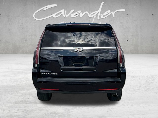 Used 2018 Cadillac Escalade Platinum AWD/4WD image 15