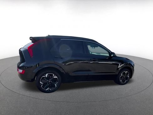 Used 2024 Kia Niro Wind FWD image 14