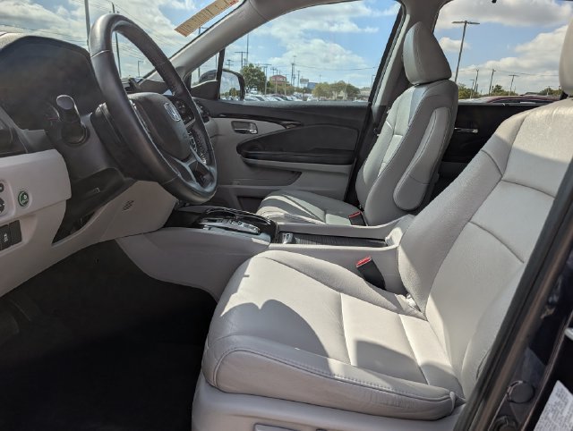 Used 2022 Honda Pilot Touring image 26