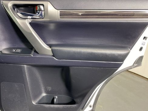 Certified 2023 Lexus GX 460 Premium w/ Premium Package image 30