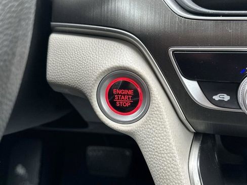 Used 2018 Honda Accord LX image 29
