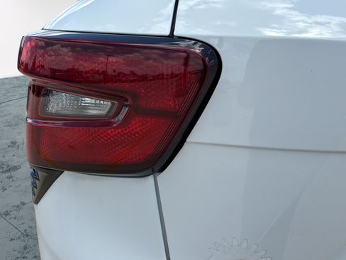 Used 2025 Chevrolet Trax RS w/ Driver Confidence Package FWD image 38